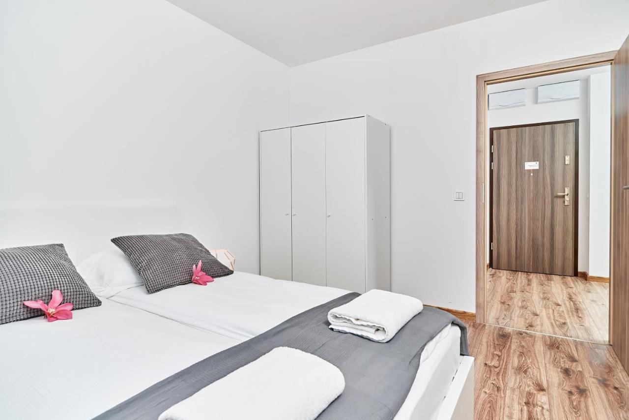 Modern Apartments Wroclaw By Renters Eksteriør billede